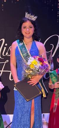 Today is deadline to vote for Queen of the Fair <b>Miss Hopatcong</b>