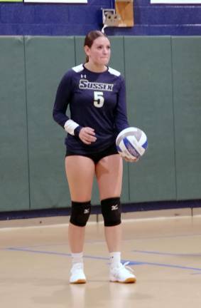 Skylanders volleyball falls to Brookdale <b>Sussex Skylander's Emma Franetovich is ready to serve.</b>