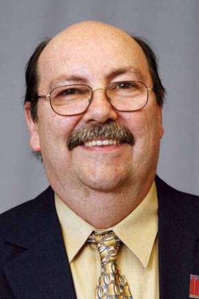 Poggi, Cleary take seats on council Walter Cleary