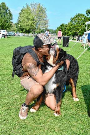 Photos: Pupstock Festival 2024 <b>Thanh Nguyen of Hawthorne with Ronin.</b>