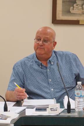 Sussex Borough Councilman Mario Poggi interacts with the council regarding the restoration of the second Dunn fountain on April 21.
