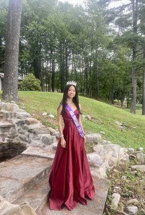 Today is deadline to vote for Queen of the Fair <b>Miss Montague</b>
