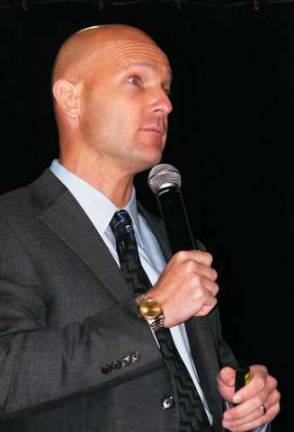 Eric Sheninger, author of 'Digital Leadership,' speaks at the Google for Education High Point High Summit on Oct. 13