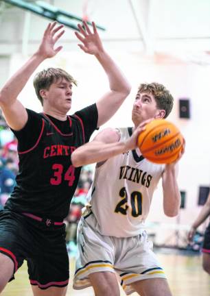 Ben Jurewicz with the ball.