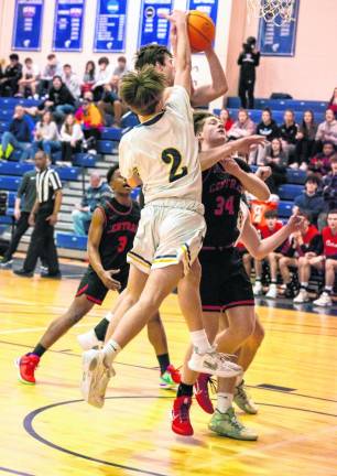 Dylan Heykoop blocks a shot.