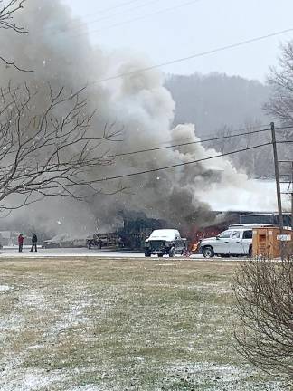 ‘Like a family member died’: Bob’s Crossroads a total loss after fire Fire at Bob's Crossroads Service at McCoy’s Corner in Wantage (Photo by Sheila Voelker)