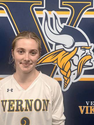Vikings beat Sussex Tech, 1-0 <b>Senior Elizabeth Peek leads the volleyball team in digs through three matches. She has a total of 20 with eight coming in the team’s first win of the season over Parsippany.</b>