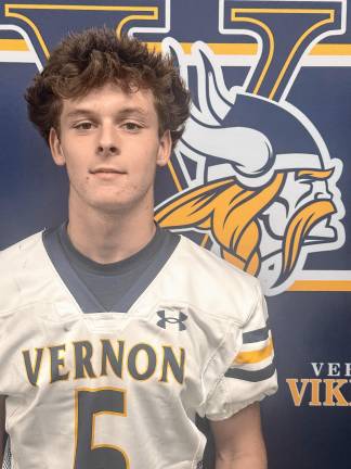Vikings beat Sussex Tech, 1-0 <b>Senior Gavin Bruno took the opening kickoff 89 yards for a touchdown to set the tone in the football team’s first win of the season over Dover. </b>