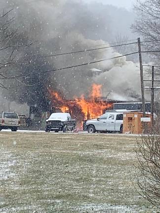 ‘Like a family member died’: Bob’s Crossroads a total loss after fire Fire at Bob's Crossroads Service at McCoy’s Corner in Wantage (Photo by Sheila Voelker)
