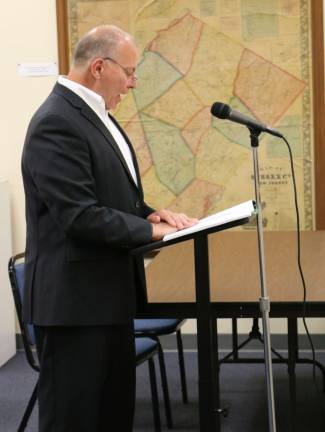Sussex Borough praised for compliance PHOTO BY MARK LICHTENWALNER Thomas Ferry talks about the tax-collection rate at the Sussex Borough meeting.