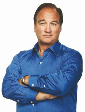 Photo credit Gary Lupton Jim Belushi is now bringing to the Mayo Performing Arts Center stage an improvised comedy sketch show featuring members of the Chicago Board of Comedy. The performance takes place on Saturday, March 29.