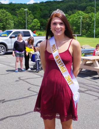 Miss Wantage 2017 Lexus Decker poses for a portrait.