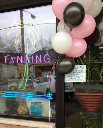 Riviera Tan celebrates nine years Photo by Laurie Gordon Riviera Tan in newton celebrated 9 year anniversary and will be offering free tans and specials through March.