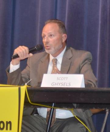 Candidates take questions at forum