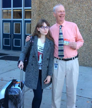 Vernon hosts Russian exchange students Daria proclaimed Mr. Tim Dunnigan the þÄúbest principal in the world,þÄù based on her direct comparison with many principals in Russia and Europe, including one in New Zealand.