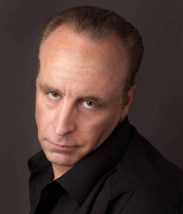 Vic DiBitetto to perform at Newton Theatre Vic DiBitetto