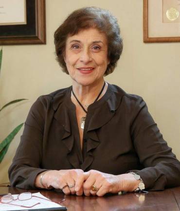 Financial Expert Marion G. Cuff, CFS®: Understanding Your Credit Report Marion G. Cuff, CFS®