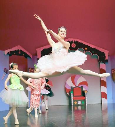 Kit Tamaki as the Sugar Plum Fairy in the New Jersey Ballet’s Nutcracker (Photo provided)