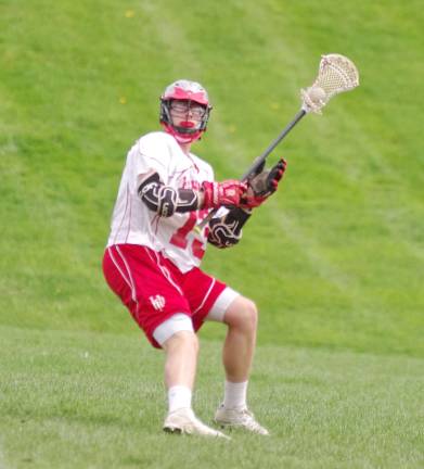 High Point falls to Parsippany Hills High Point's Ryan Matthews carries the ball.