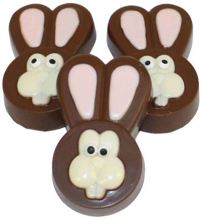 Sweet bunnies abound at Chocolate Parfait Oreo bunnies