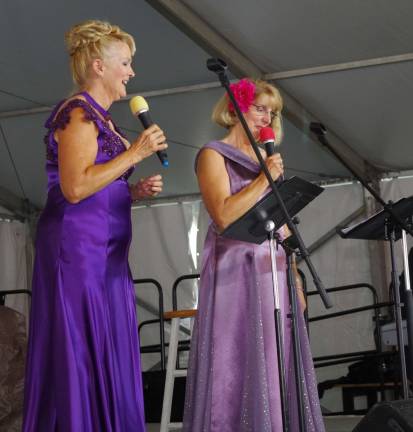Performing the classic song &quot;Sentimental Journey&quot; are from left Jan Jorritsma, April Fisher, and Lou Andres.