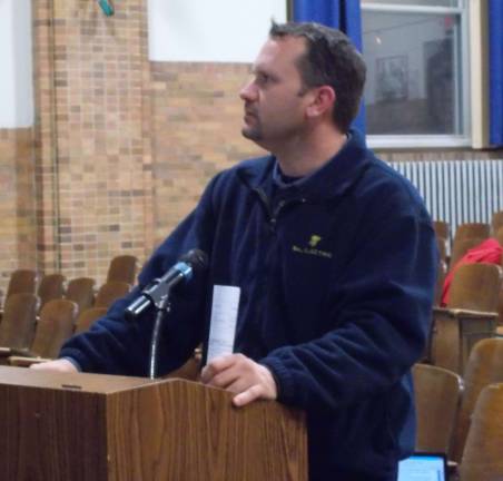 Photo by Vera Olinski Peter Domanski brings lunch concerns to the Sussex-Wantage Regional School District Board of Education.