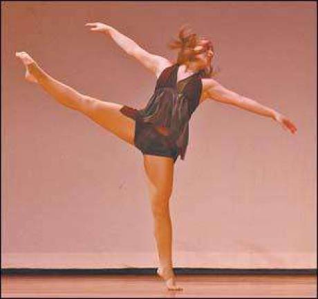 Local dancers score big at competition Local dancers score big at competition