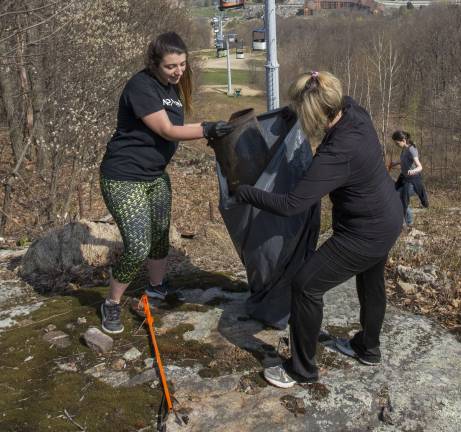 Mountain Creek celebrates Earth Day Mountain Creek celebrates Earth Day