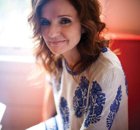 Patty Griffin joins with sara Watkins, Anais Mitchell Patty Smith