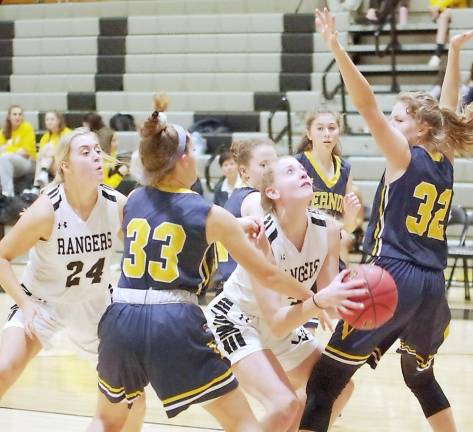 Wallkill Valley's Jamie Struble moves the ball through the Vernon defense in the second quarter. Struble scored 16 points.