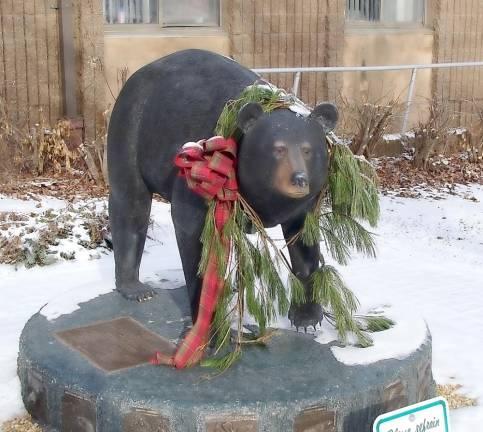 The Samantha the Bear statue at the Vernon Municipal Building is well attired for the holiday.