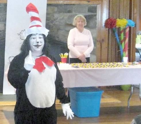 Highland Lakes celebrates National Read Across America Day The Cat in the Hat made an appearance at the clubhouse (Photo by Janet Redyke)