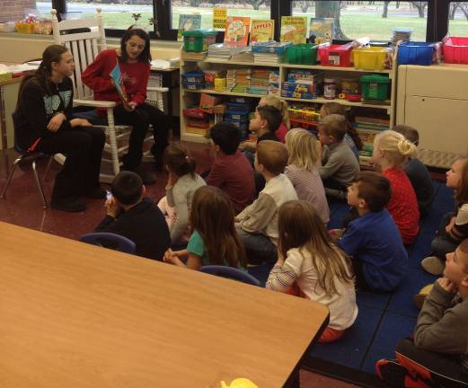 Kindergartners learn about holidays