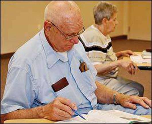Older drivers learn how to stay safe Older drivers learn how to stay safe