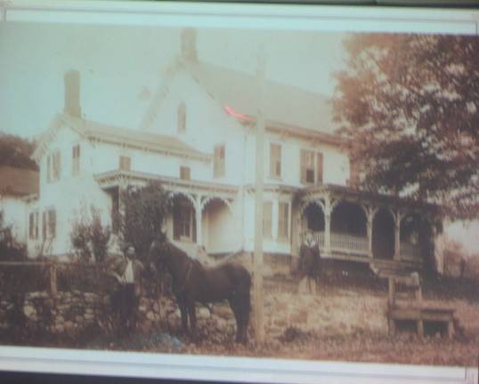 A shot of the Baxter House in Glenwood is part of Ron Dupont&#xfe;&#xc4;&#xf4;s Then and Now slide presentation.