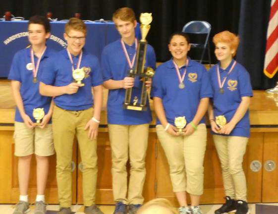 Hardyston wins Academic Bowl Hardyston B Team