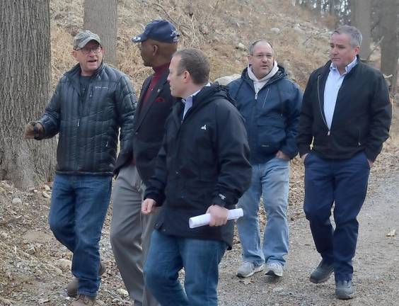 Vernon Township Council President Harry Shortway speaks with Mayor Howard Burrell and U.S. Rep. Josh Gottheimer while PAID chairman Martin O'Donnell talks to Assemblyman Hal Wirths.