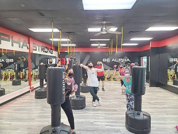 Hit &amp; Fit Boxing group class: Anthony Freda, Janessa Freda, Donna Cross, Brad Gizzi, Ken Ali, Cheryl Pi, John Prehodka, and Christian Tagabucba