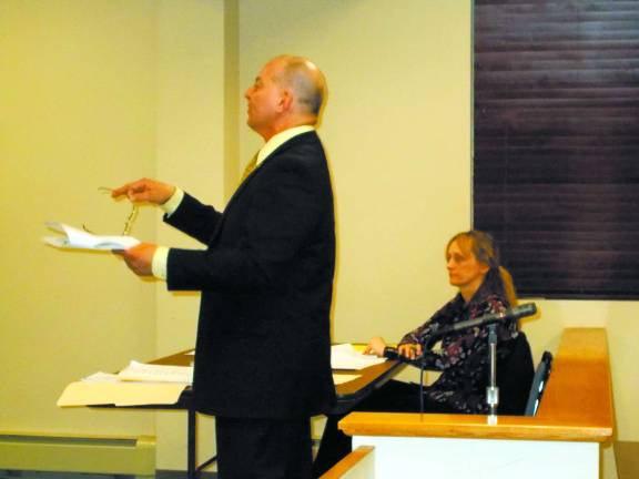 Sussex adopts $1.3 M budget PHoto by Vera Olinski Sussex Municipal Auditor Tom Ferry and CFO Elke Yetter present theh 2014 Sussex Borough budget on April 1.