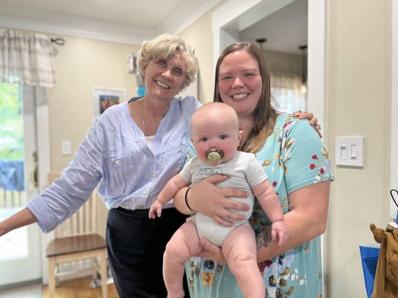 Project Self-Sufficiency expands home visitation program <b>Eligible experienced and first-time mothers can receive visits in their own home from a personal nurse with the Nurse Family Partnership program offered by Project Self-Sufficiency.</b>