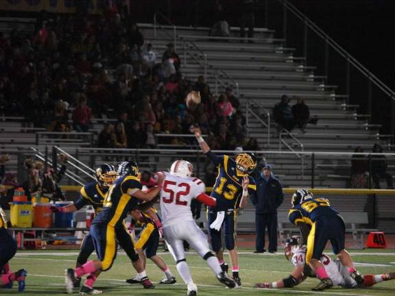 Vikings' rally falls short against Morris Hills The Vernon Vikings offensive line gives QB Tyler Soltes (13) enough time for a throw. Soltes completed two touchdown throws.