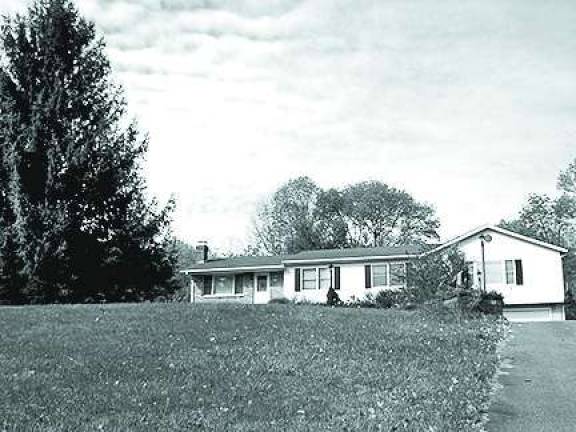 Roomy ranch awaits new family in Wantage Roomy ranch awaits new family in Wantage