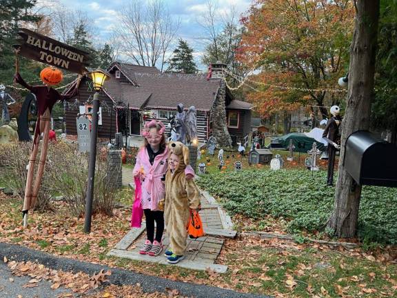 Get your Halloween photo in the paper! <b>An entry from last year’s submission.</b>