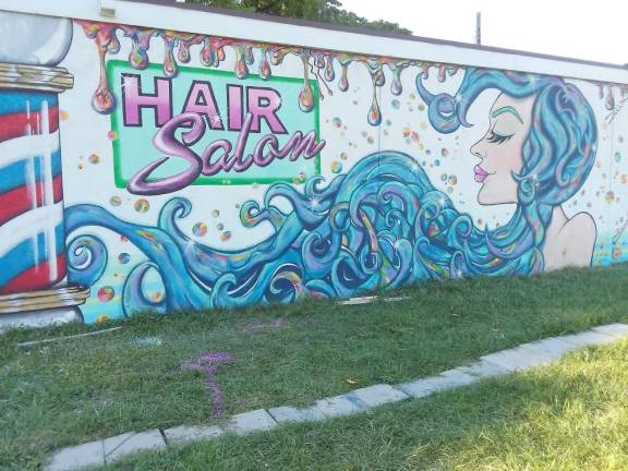 Kim Lonsky’s mural at The Nail Studio in Franklin