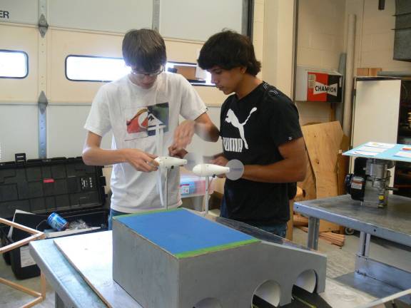 Young inventors take top prizes Justin Malone and Alex Del Valle