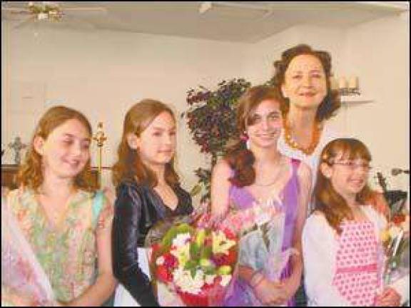 Young piano students give solo performances Young piano students give solo performances