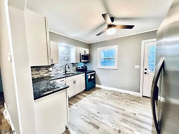 Renovated Barry Lakes ranch is ready to go Renovated Barry Lakes ranch is ready to go