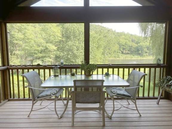 Screened-in porch