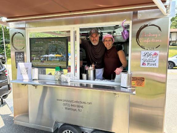 Lindsay and James Baurenfeind of Lindsay’s Confections sell desserts.