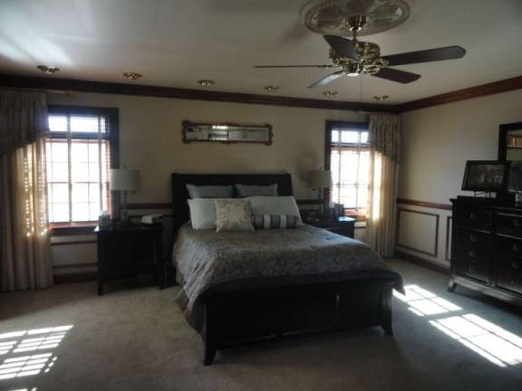 Vernon home offers reduced price Vernon home offers reduced price
